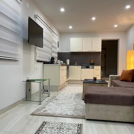 Apartman Cuprija 察津 外观 照片